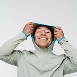 Cotopaxi Men's Sombra Sun Hoodie