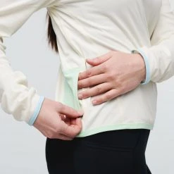 Cotopaxi Women's Sombra Sun Hoodie