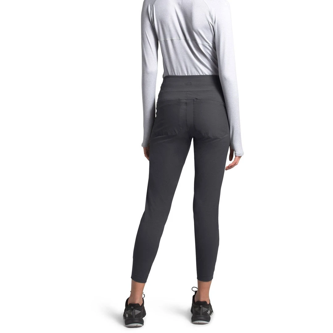 The North Face Women's Paramount Hybrid High Rise Tight 6 The North Face Women's Paramount Hybrid High Rise Tight