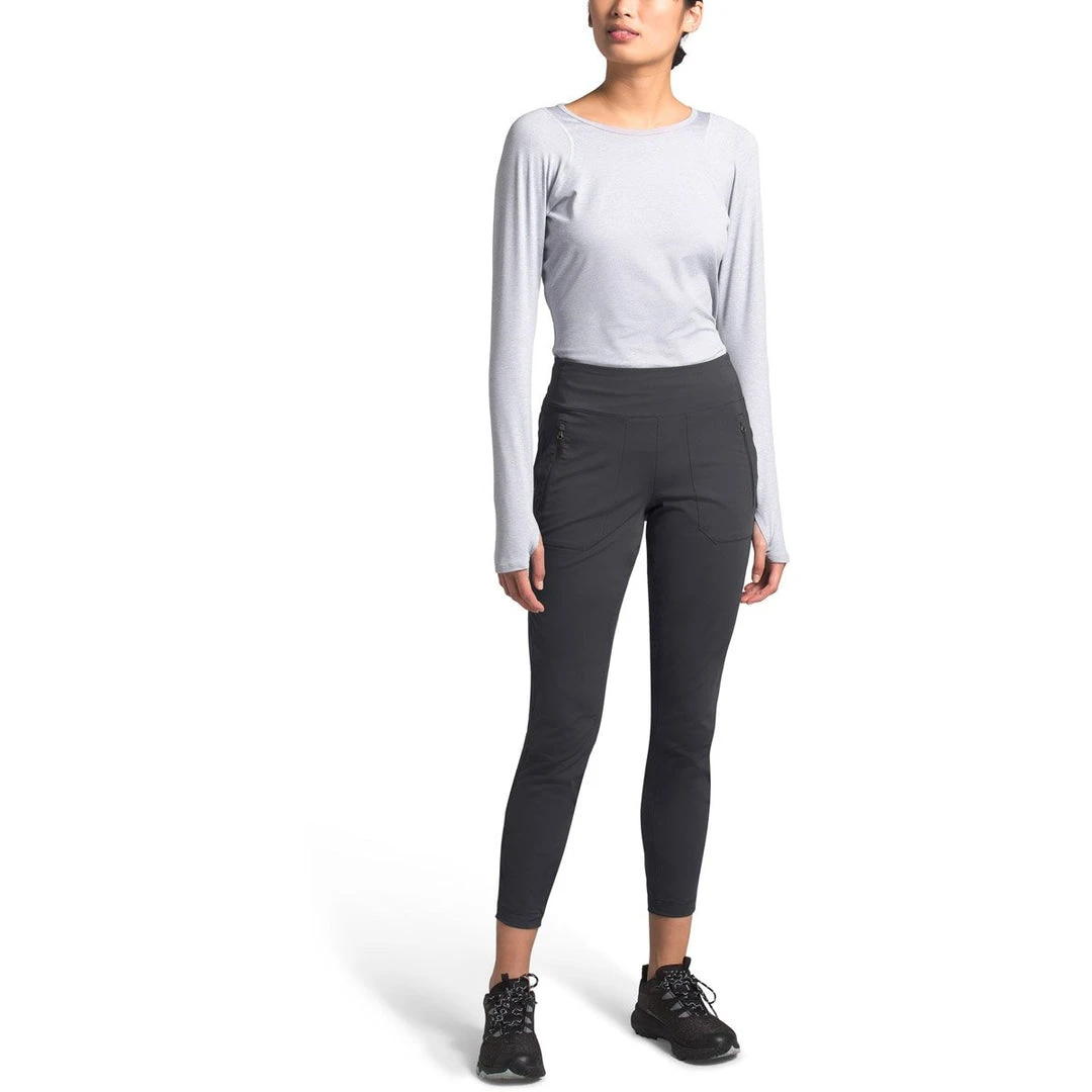 The North Face Women's Paramount Hybrid High Rise Tight 5 The North Face Women's Paramount Hybrid High Rise Tight