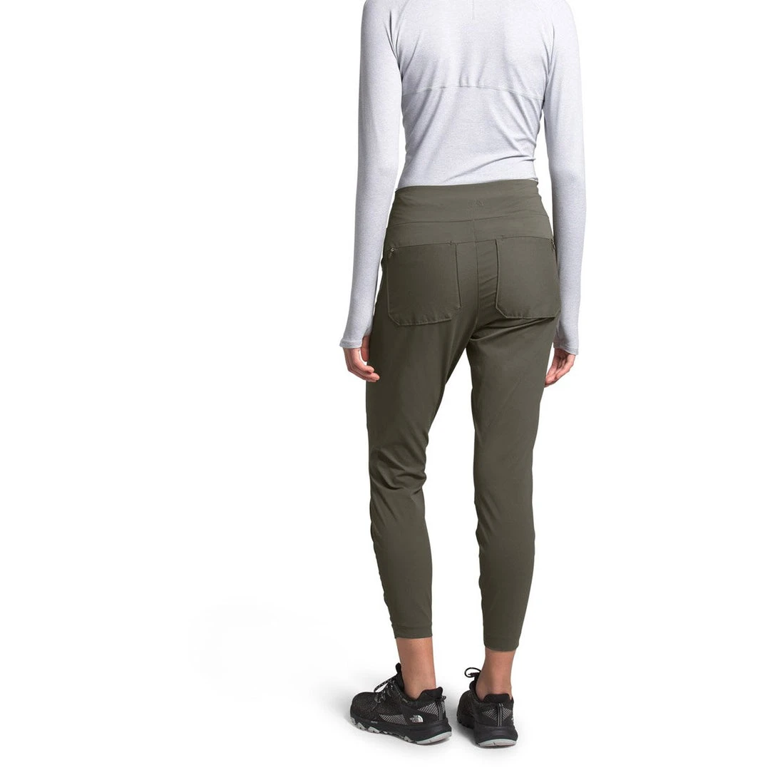 The North Face Women's Paramount Hybrid High Rise Tight 2 The North Face Women's Paramount Hybrid High Rise Tight