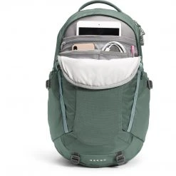 The North Face Camp & Hike Women's Recon Backpack