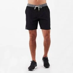 Vuori Men's Banks Short