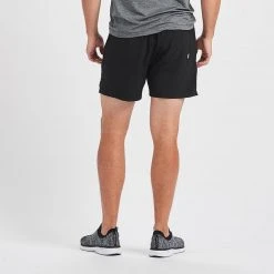 Vuori Men's Kore Short 5" 17 Vuori Men's Kore Short 5