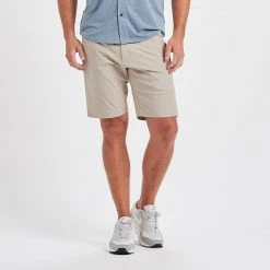 Vuori Men's Aim Short