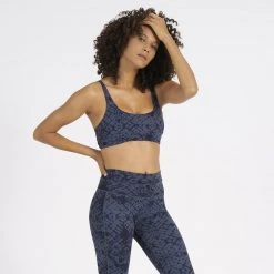 Vuori Women's Yosemite Bra 17 Vuori Women's Yosemite Bra