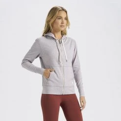 Vuori Women's Halo Performance Hoodie
