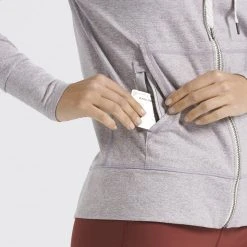 Vuori Women's Halo Performance Hoodie