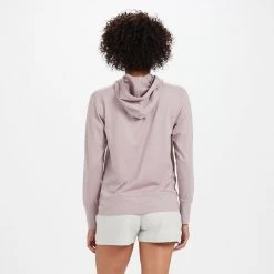 Vuori Women's Halo Performance Hoodie
