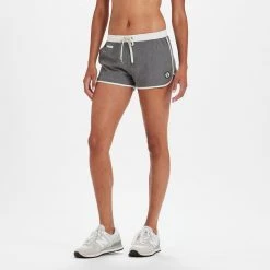Vuori Women's Tavi Short