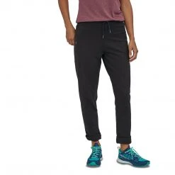 Patagonia Women's Organic Cotton Roaming Joggers