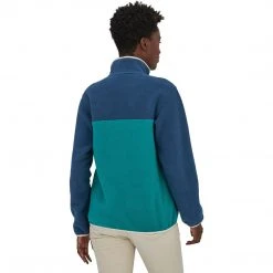 Patagonia Women's Lightweight Synchilla Snap-T Pullover