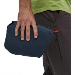 Patagonia Men's Pack In Jacket