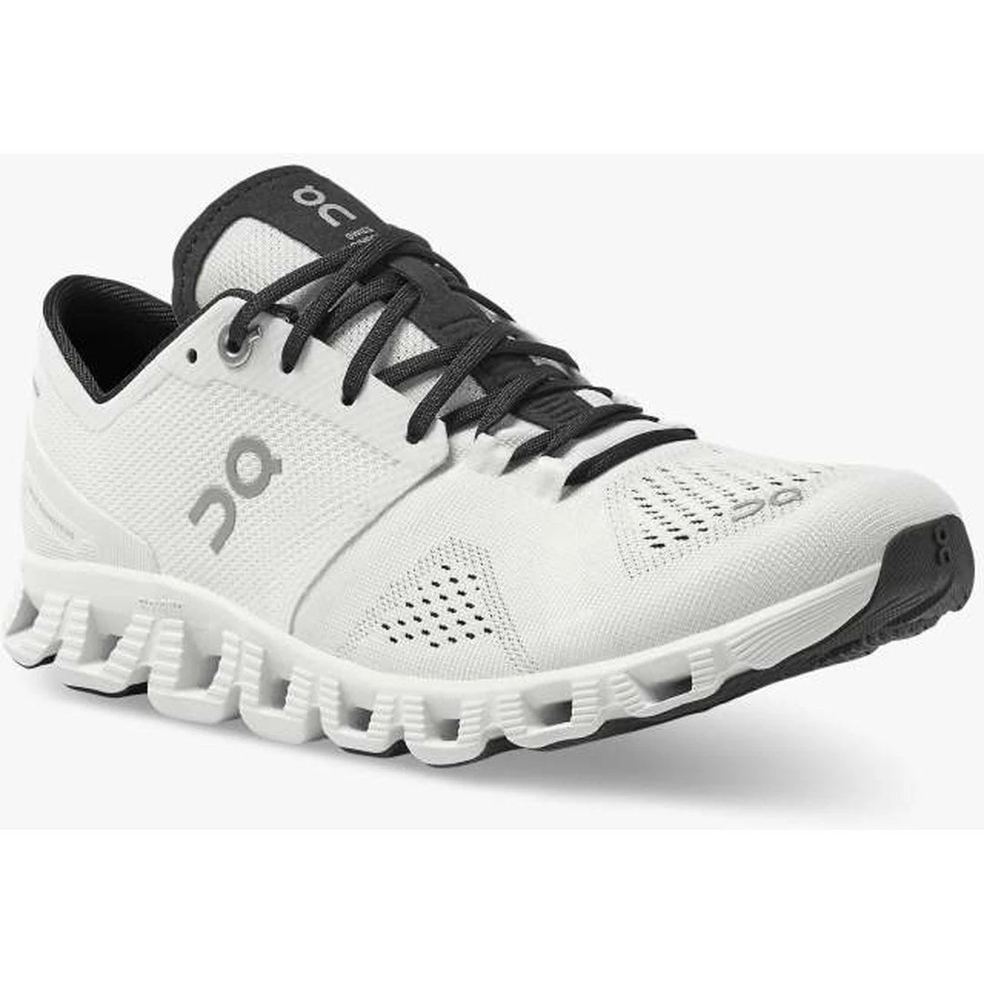 On Running Women's Cloud X 23 On Running Women's Cloud X