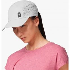 On Running Lightweight Cap 14 On Running Lightweight Cap